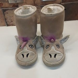 Toddler girls Muk Luks unicorn boots, size 9